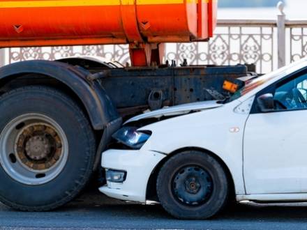 Prince William County, VA truck accident attorney